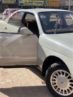 تۆیۆتا کراون